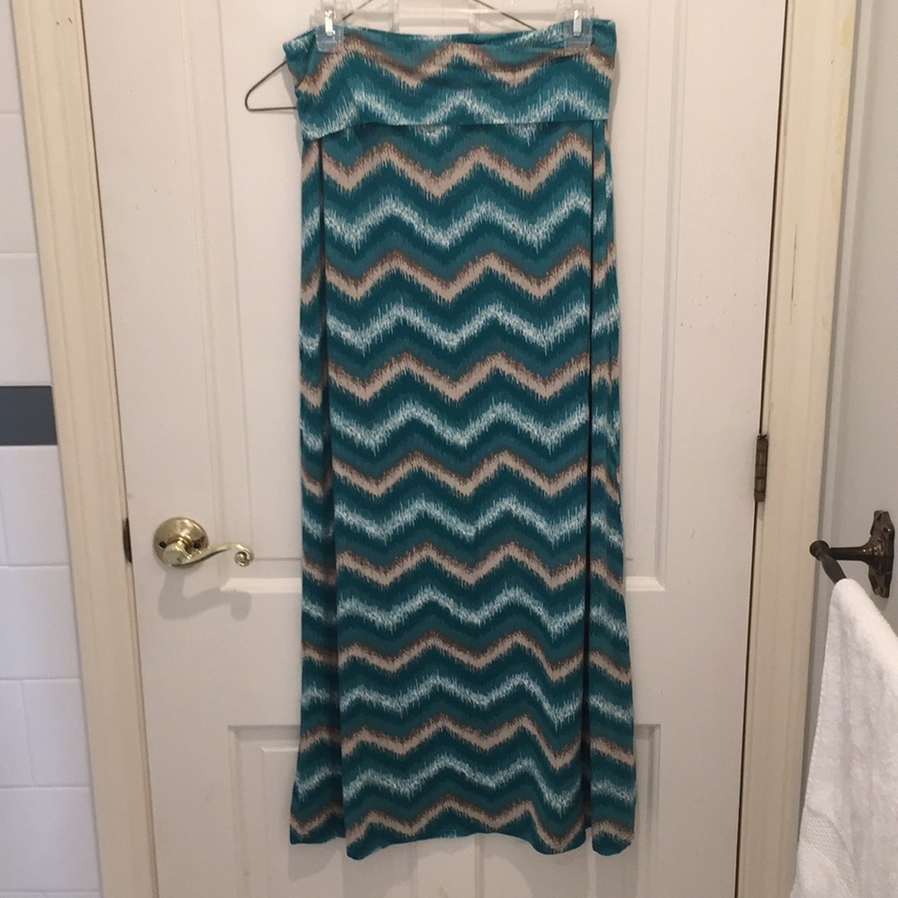 Max Studio Maxi Skirt